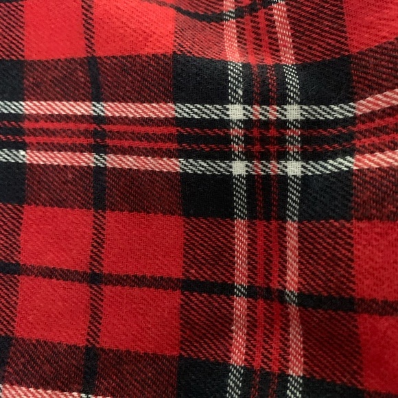 Plaid Red, SHEIN Skirt size 1XL, 18 1/2 in., 18 in. Long. Preloved. - Picture 2 of 4